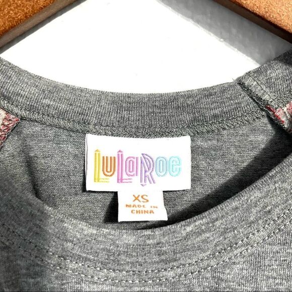 Lularoe Randy T Shirt Size XS - Picture 3 of 5